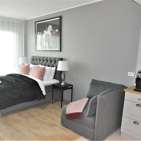 Pronksi 6a City Heart Апартаменты Таллин